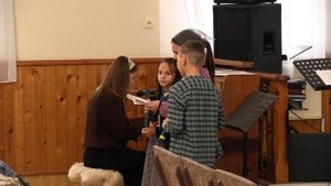 Пение детей "Там дома у Него, там где на душе тепло" 12.11.2023.