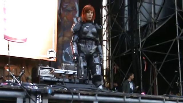 Lucca Comics 2014 sfilata Domenica 27 Mass Effect смотреть онлайн