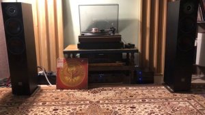 Thorens TD165, Marantz PM6006, Dali Oberon 5 (Earth, Wind & Fire - September)