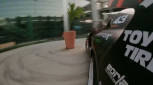 [HOONIGAN] Кен Блок едет на электричке в Мексику