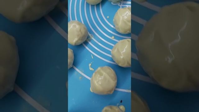 Сырные трюфели с сыром Дор Блю смотреть онлайн