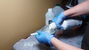 (13) cuppa paint- acrylic pouring beginner basics how to mix paint to pour