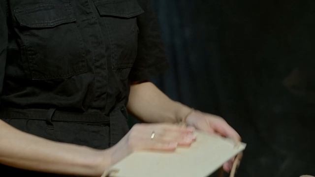 ДЕРЕВЯННАЯ КОРМУШКА для ПТИЦ за 15 минут. Своими руками. смотреть онлайн