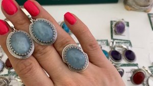 ?Кольца Эльбрус? и гарнитуры с натуральными камнями из серебра