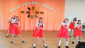 7 класс. Народный танец "Валенки"
