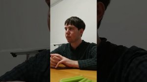 Аутизм у взрослых. Учимся есть борщ и радоваться угощению