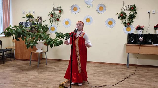 русская народная песня "Пошла млада за водой" смотреть онлайн