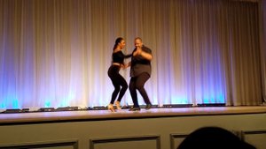 Ну очень красивая песня!!! ДАРЮ ТЕБЕ СЕБЯ Игорь Ашуров