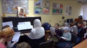 Занятие церковным пением с детьми
