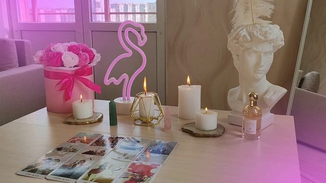 Ваууу? КАКАЯ ВЫ В ГЛАЗАХ МУЖЧИН? 〽️ Таро расклад?#раскладнакартахтаро #какаяявегоглазах