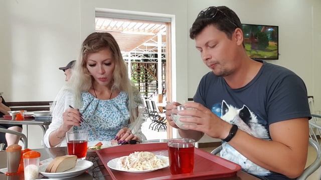 ЛАЗАРЕВСКОЕ 2023 | Завтрак в столовой БРИСТОЛЬ |Либо КРАСИВО, либо ВКУСНО | СТРАШНО красивое МОРЕ смотреть онлайн