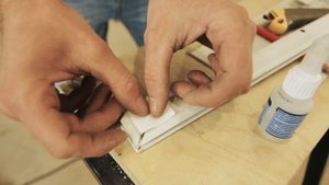 Натяжные потолки MARIO - Двухуровневый потолок с углами 90 градусов с переходом на подгардинник