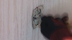 Можно ли подрозетник закрепить на жидкие гвозди ???