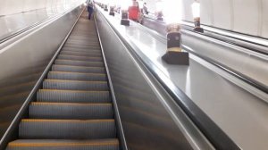 Москва 3970 станция метро Смоленская Арбатско-Покровской линии после реконструкции лето вечер