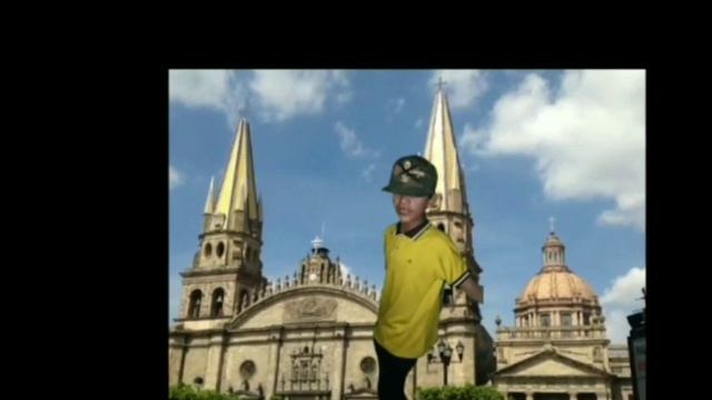 Hatsune Miku ievan polkka multilenguaje смотреть онлайн