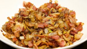 Яичница с беконом. Простой и вкусный рецепт идеального завтрака | Это просто