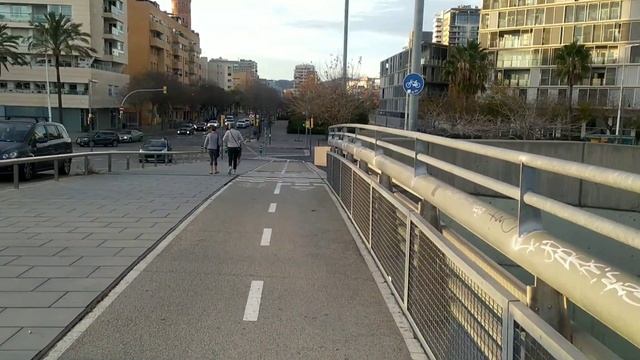 Жара в Рождество в Барселоне смотреть онлайн