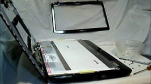 Laptop Screen Replacement / How to replace laptop screen -Toshiba Satellite L655D-S5050.wmv