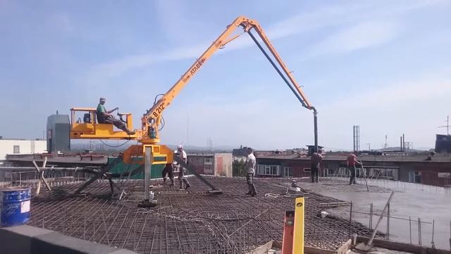 работа бетонораспределительной стрелы ATABEY В 212 и стационарного бетононасоса Елизово Камчатский