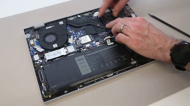 Dell Inspiron 14 5425/5420 - RAM, SSD and WiFi Upgrade Guide (2022 AMD Inspiron 5000-series) смотреть онлайн