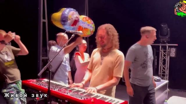 Жаркий влог о гастролях из Израиля! смотреть онлайн