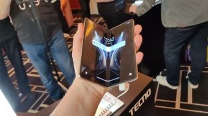 Это самый дешёвый складной смартфон! Phantom V Fold