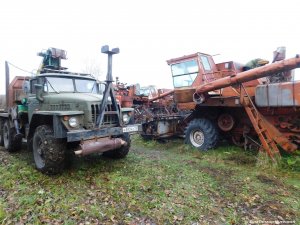 Продал комбайн мужикам ТРУДЯГАМ! Sold the harvester! Combine harvesters will work hard