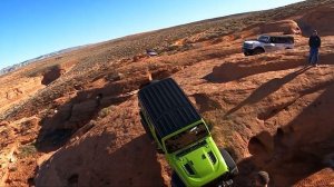 2021 Wrangler Rubicon vs 2021 Ford Bronco Badlands Sasquatch - Off Road Rock Crawling Comparison
