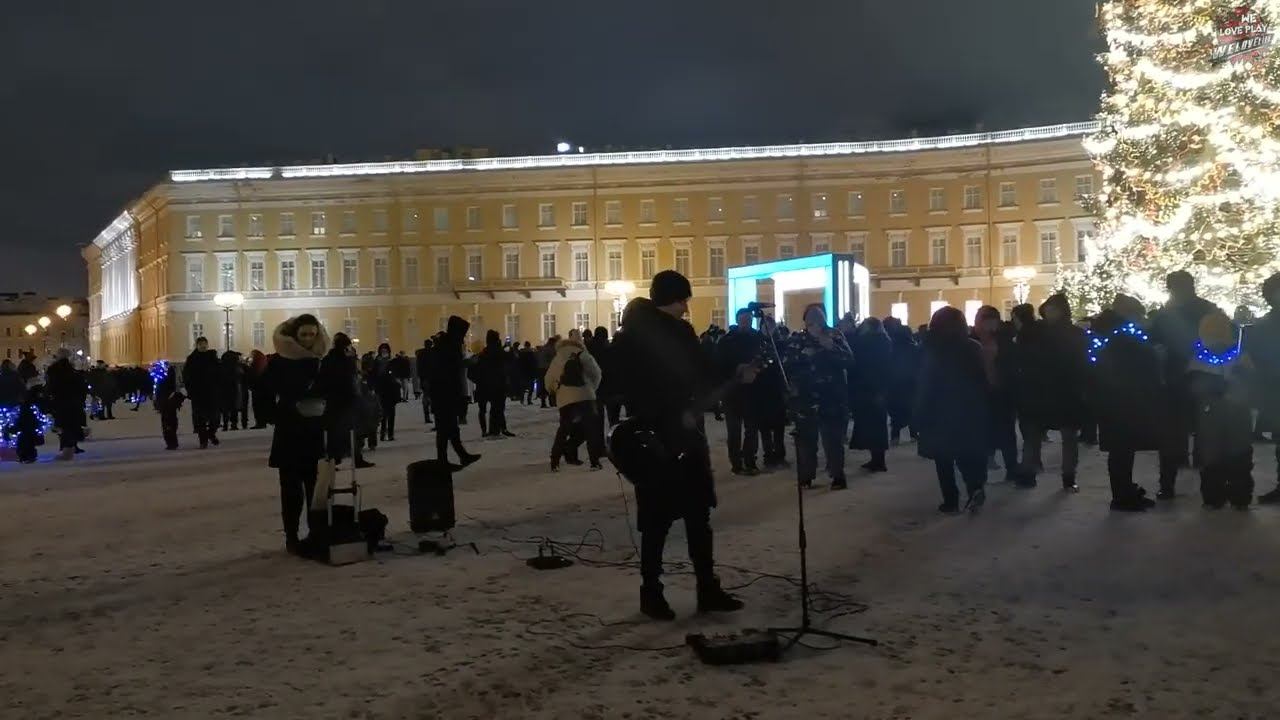 «Это всё…»: Очень красивая песня в исполнении простого парня. Спел душевно под конец года смотреть онлайн