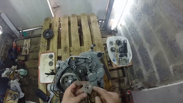 СТЕЛС ДИНЛИ 800 СБОРКА ДВИШКА, ЛЮФТ КОПИРНОГО ВАЛА .