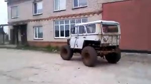 Уаз на колёсах от газ 66 проба 1