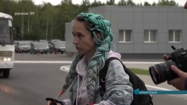 11.08.2021 Встреча Натальи Подольской в аэропорту смотреть онлайн