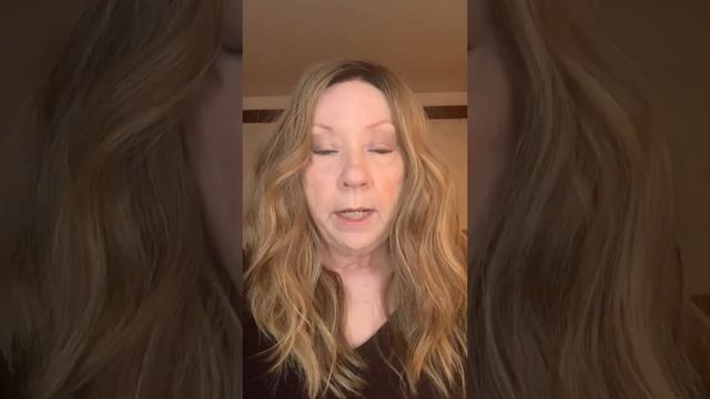 Rose Ella Wig by Belle Tress in the Mocha With Cream смотреть онлайн