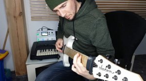 New riff on Mooer GE 250 - metal tone - djent tone