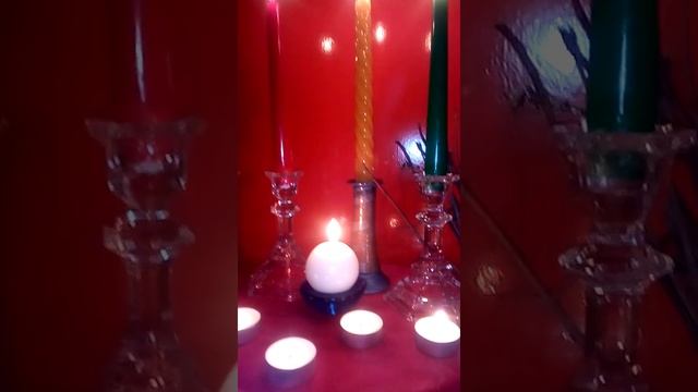 МАГИЯ ЦВЕТА! ЗНАЧЕНИЕ ЦВЕТА СВЕЧЕЙ В РИТУАЛЬНОЙ МАГИИ!