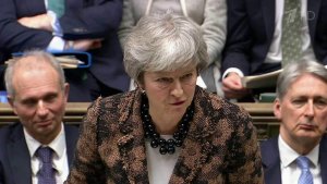 Неудачной оказалась новая попытка британского премьера Терезы Мэй договориться с парламентом о по...