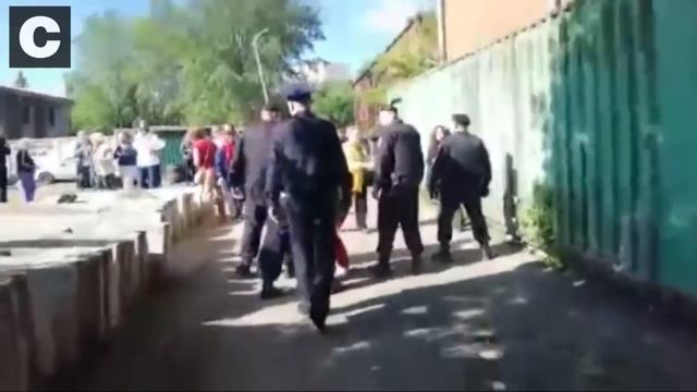 Задержания на Большой Очаковской 35А