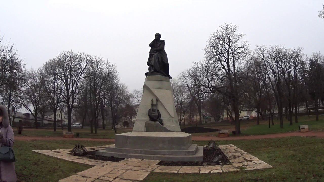 Памятник Лермонтову в Пятигорске