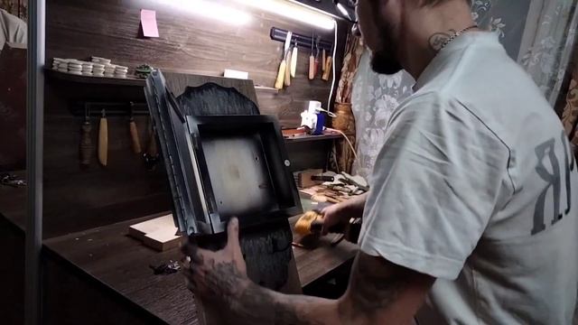 ключница резная,с эпоксидной смолой. ручная работа. смотреть онлайн