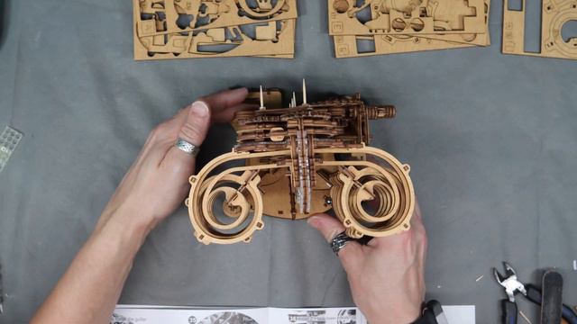 IDVENTURE Marble Run Dragon Pages 32-END смотреть онлайн