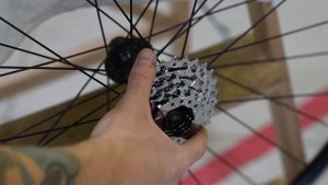 Болтается кассета на 7 ЧТО ДЕЛАТЬ? | Люфтит на барабане