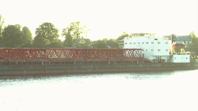 суда река-море
