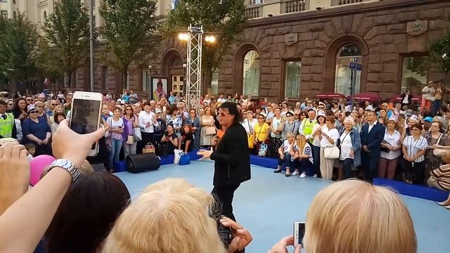 Игорь Корнелюк - Предъявите билет смотреть онлайн