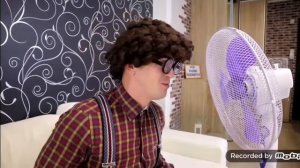 Самое жаркое лето в моей жизни очкастый красавчик