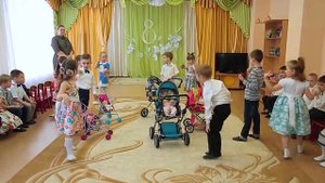 дс 111 танец с колясками