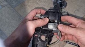 Разбор мотора зеркала Ford Mondeo 3 (рестайлинг)