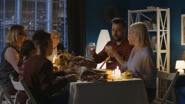 Обзор квартиры: ЦАО, метро Арбатская, Поварская, д. 28 с. 2 | 60271 смотреть онлайн