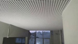 потолок грильято ячейка 75×75 цвет белый. 65 м²