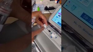 Professional Hydro Dermabrasion Machine - Basic How to Adjust the Suction of the Bubble Pen