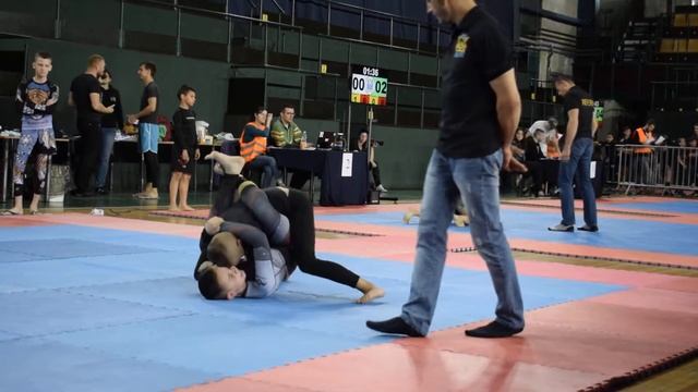 Курепкин Богдан. Вес 41 кг 2007-2006. 1-ая схватка